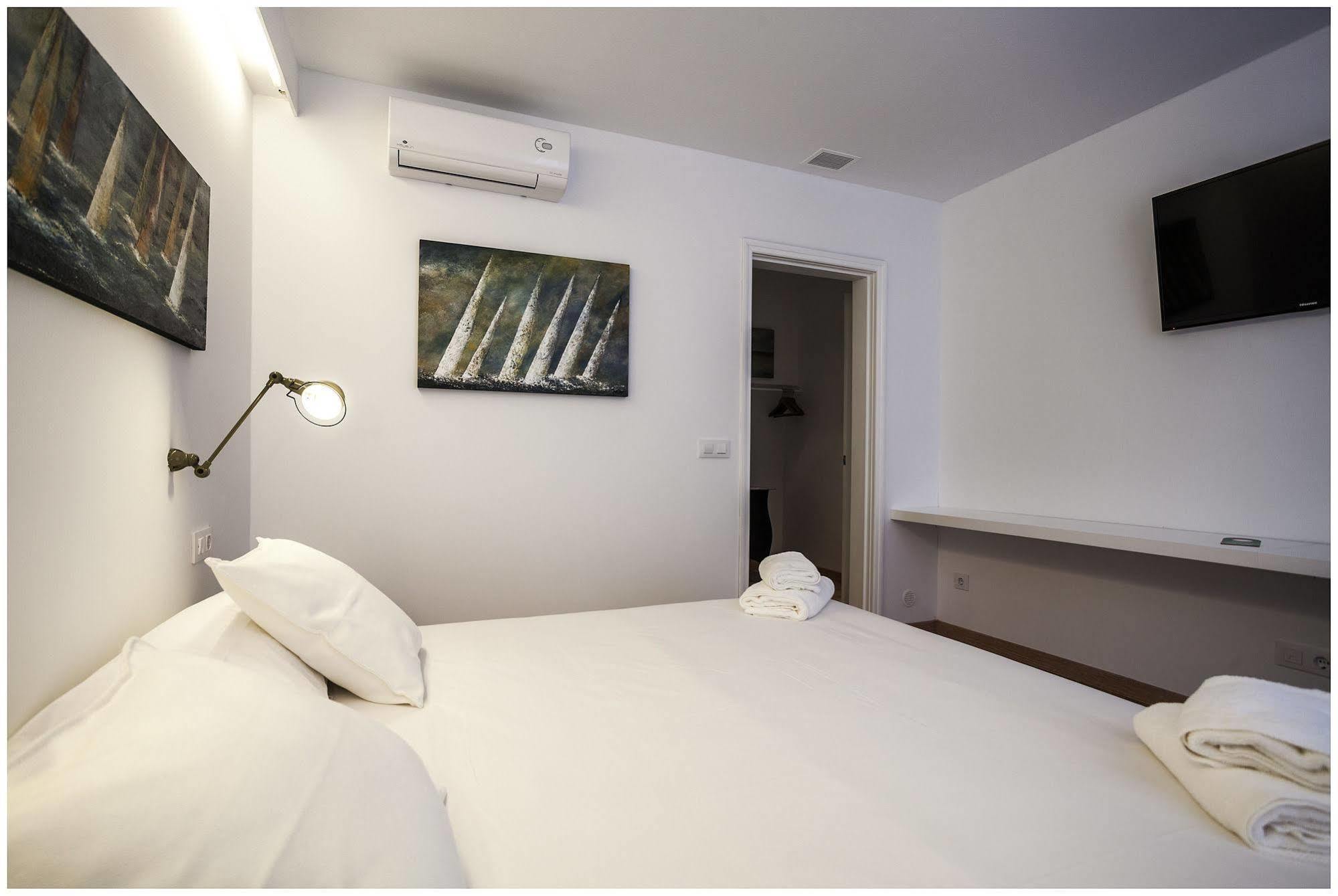 Cheap & Chic Hotel Ciutadella (Menorca) Exterior foto